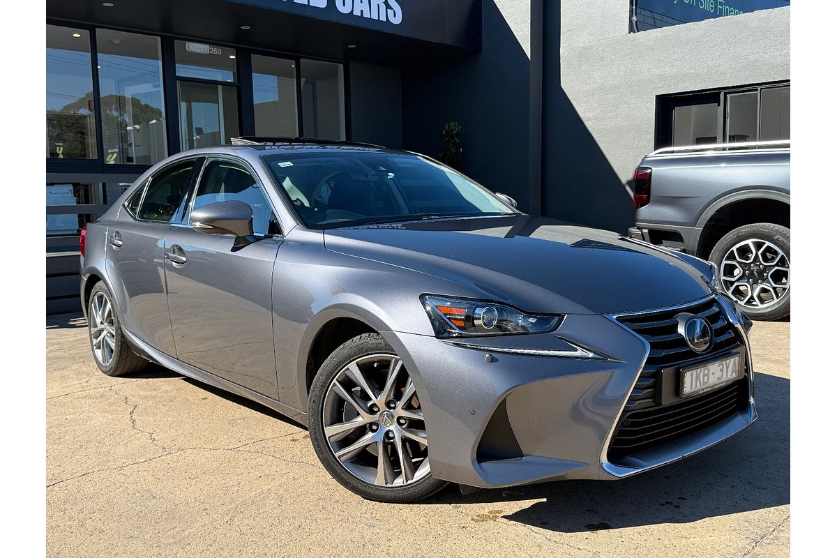 2018 Lexus IS IS300 Luxury ASE30R