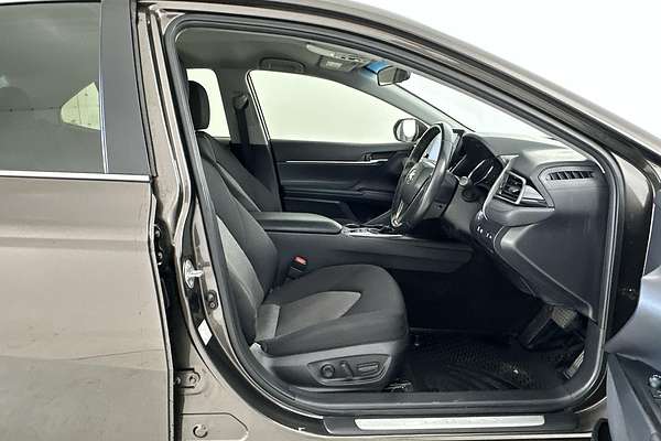 2022 Toyota Camry Ascent Sport AXVH70R