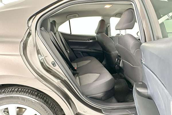 2022 Toyota Camry Ascent Sport AXVH70R