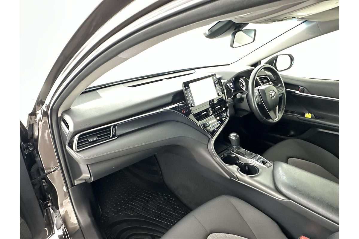 2022 Toyota Camry Ascent Sport AXVH70R