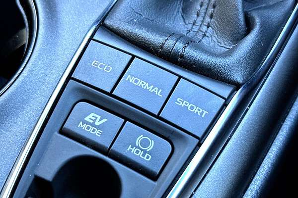 2022 Toyota Camry Ascent Sport AXVH70R