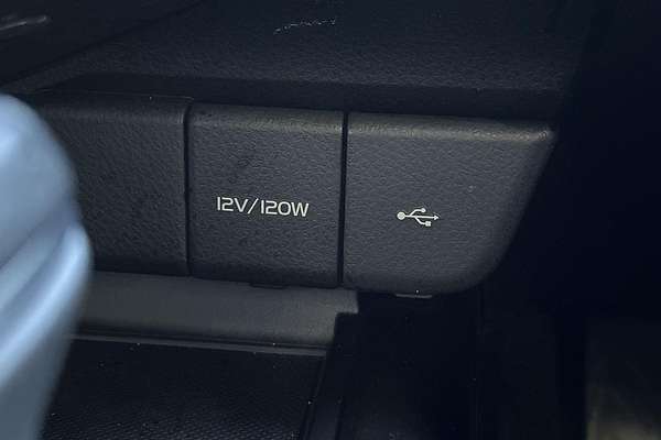 2022 Toyota Camry Ascent Sport AXVH70R