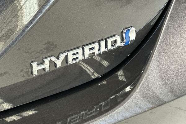 2022 Toyota Camry Ascent Sport AXVH70R