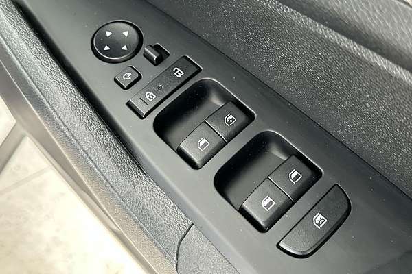 2023 Kia Sportage S NQ5