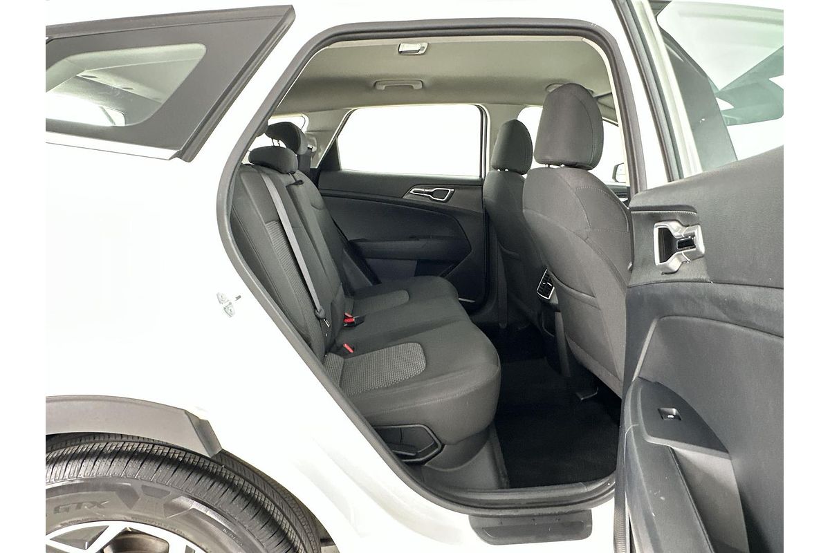 2023 Kia Sportage S NQ5