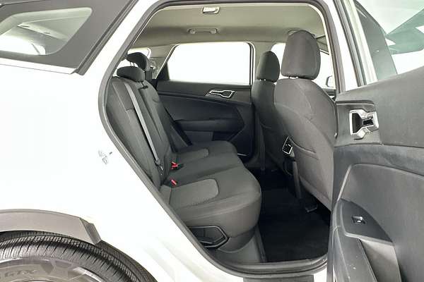 2023 Kia Sportage S NQ5
