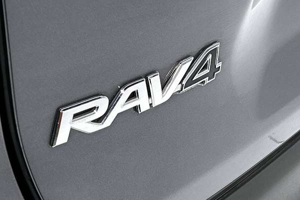 2019 Toyota RAV4 Cruiser AXAH54R