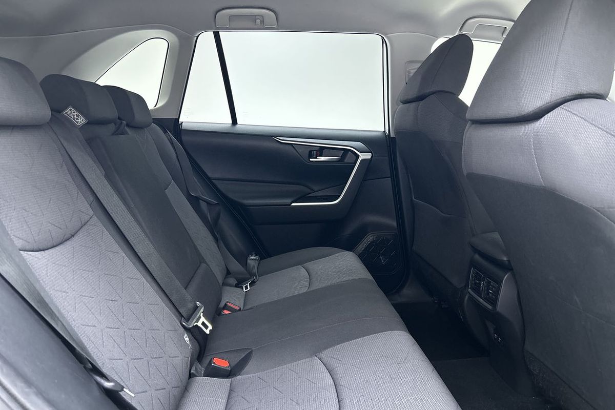 2022 Toyota RAV4 GXL MXAA52R