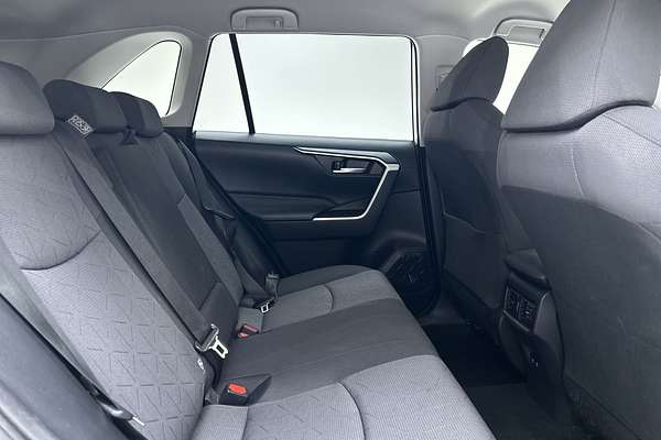 2022 Toyota RAV4 GXL MXAA52R