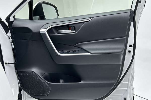 2022 Toyota RAV4 GXL MXAA52R