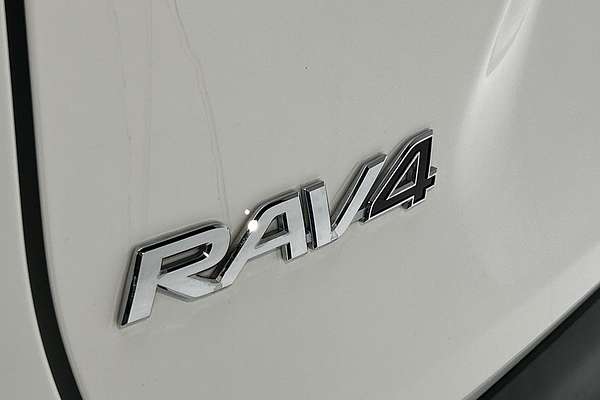 2022 Toyota RAV4 GXL MXAA52R