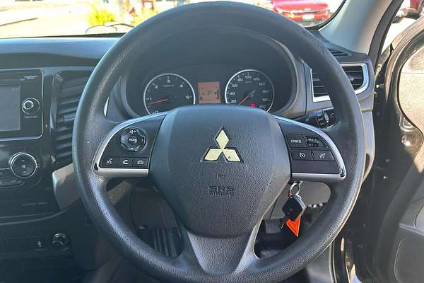 2017 Mitsubishi Triton GLX+ MQ 4X4