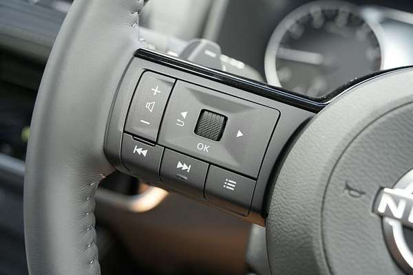 2024 Nissan X-TRAIL ST-L T33