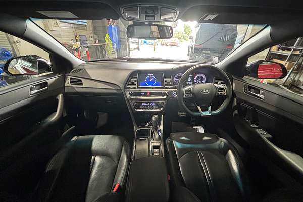 2017 Hyundai Sonata Premium LF4