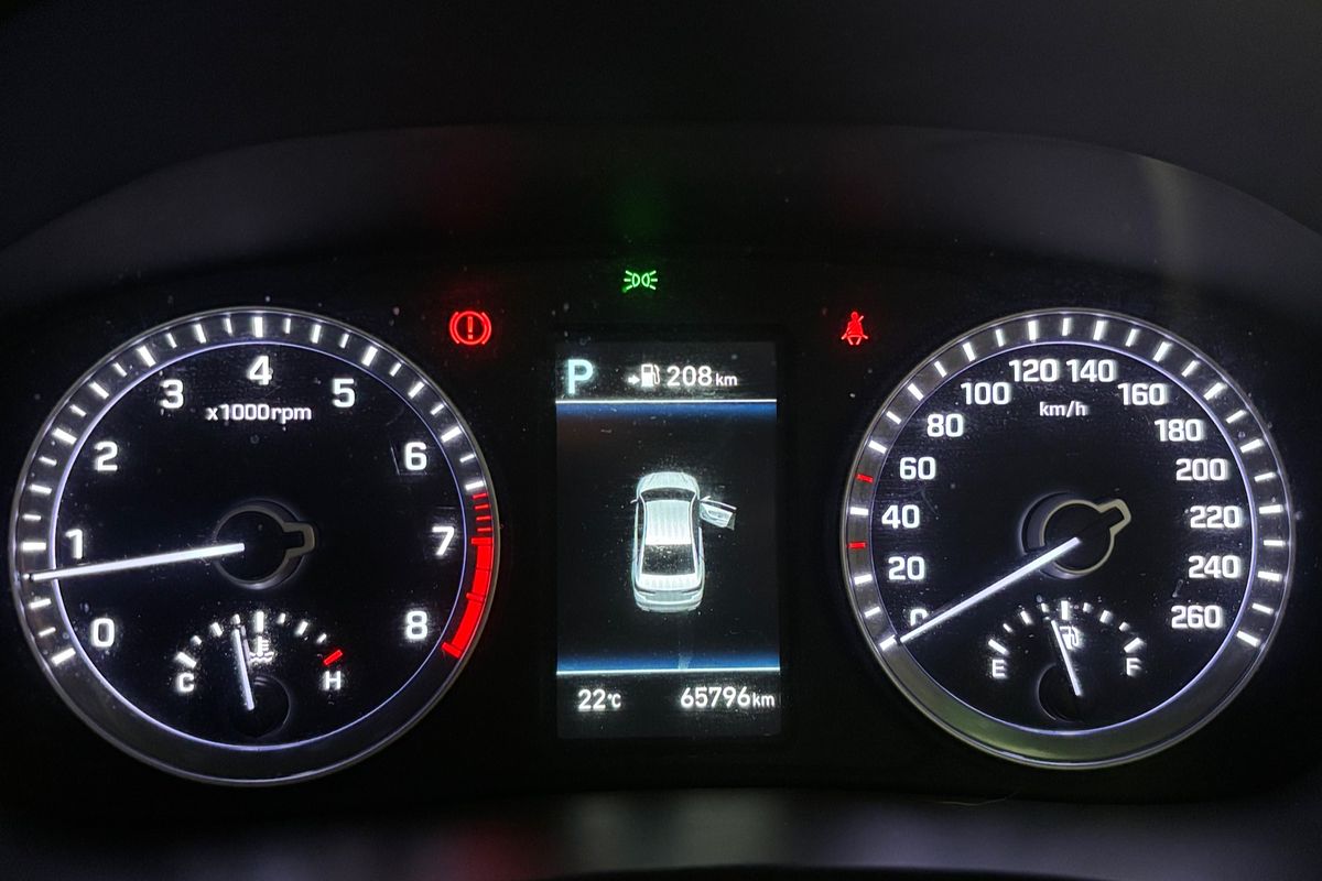 2017 Hyundai Sonata Premium LF4