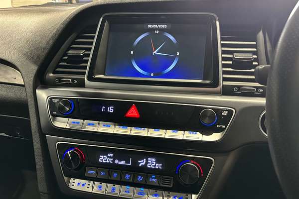 2017 Hyundai Sonata Premium LF4
