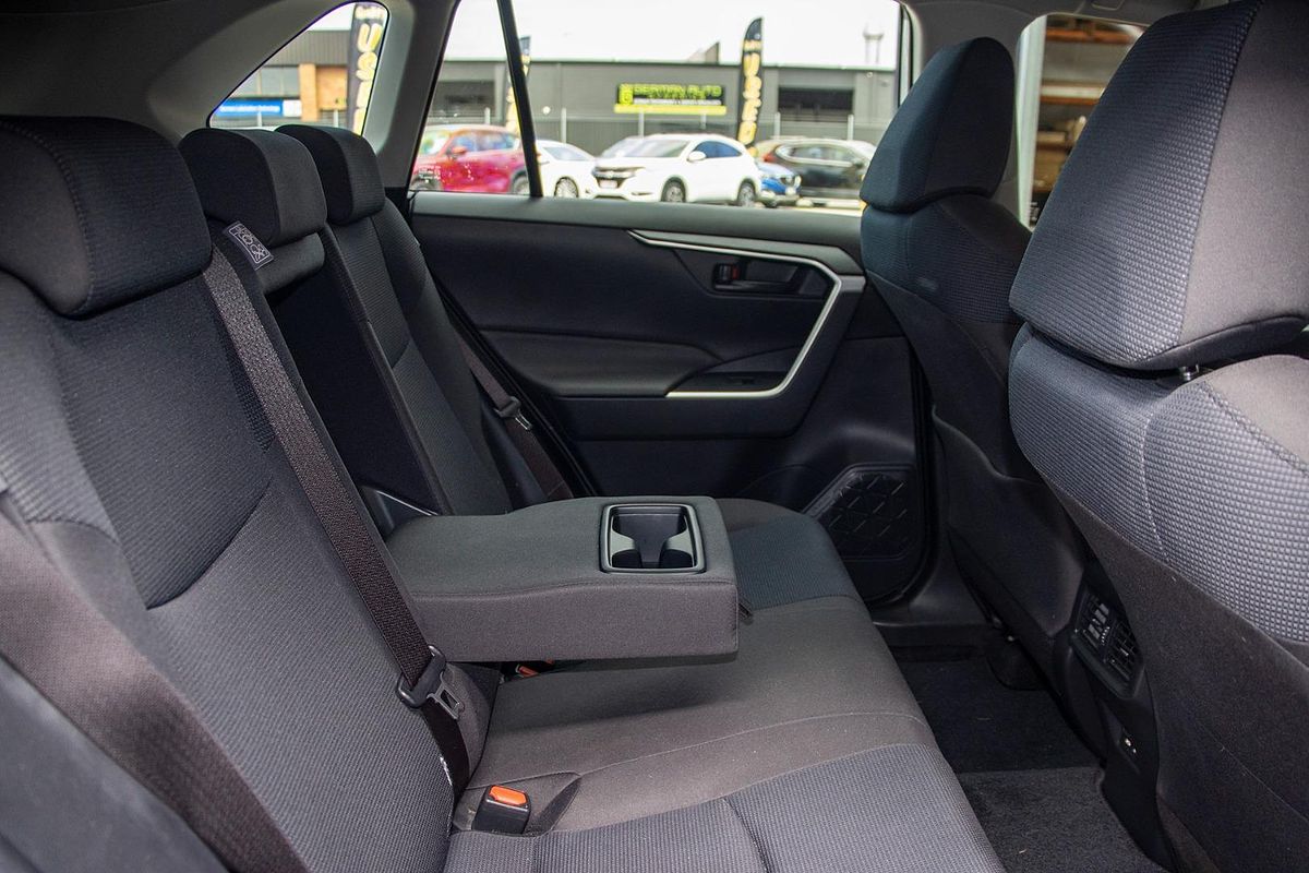 2021 Toyota RAV4 GX AXAH54R