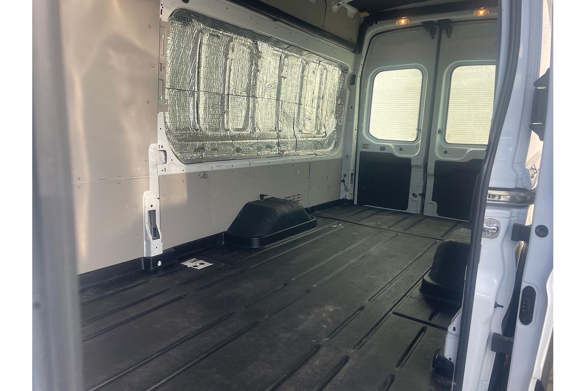 2020 Ford Transit 430E VO