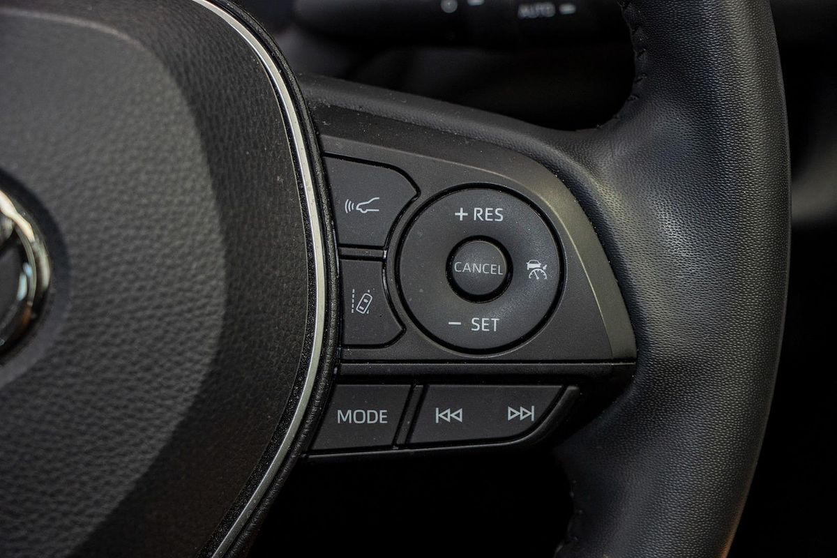 2021 Toyota RAV4 GX AXAH54R