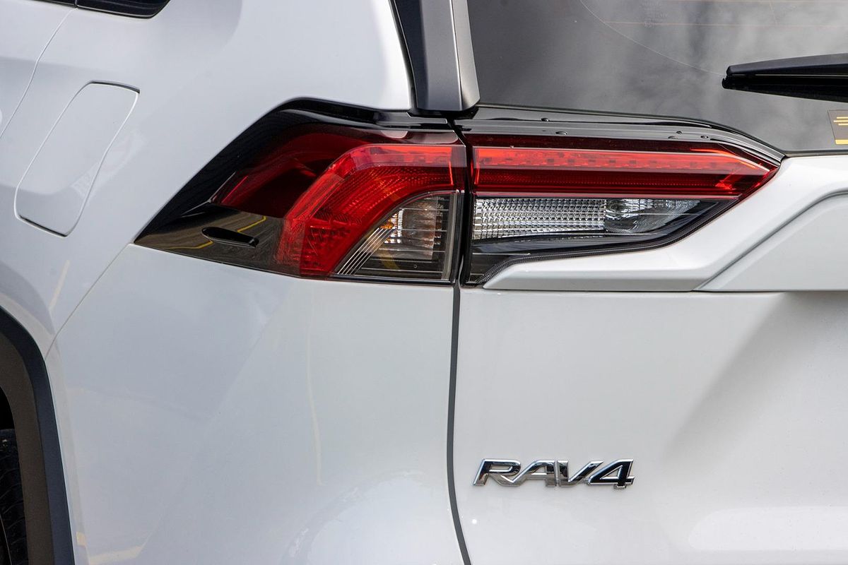 2021 Toyota RAV4 GX AXAH54R