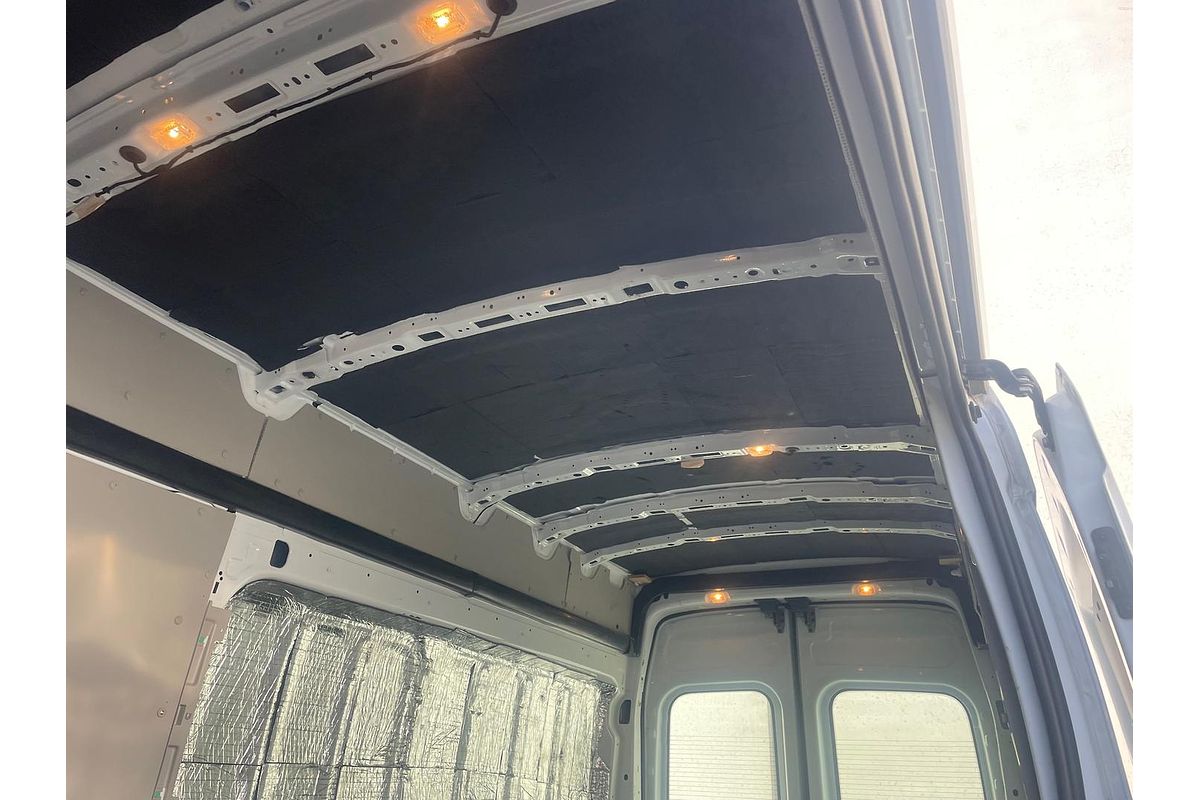 2020 Ford Transit 430E VO