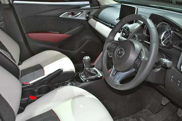 2015 Mazda CX-3 Akari (AWD) DK