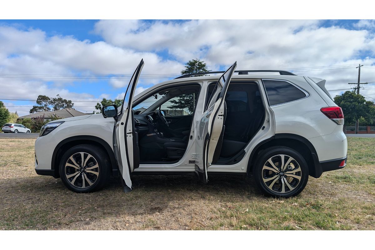 2021 Subaru Forester 2.5i Premium S5