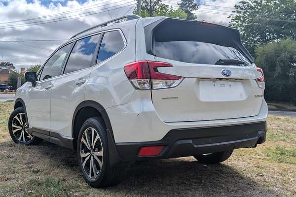 2021 Subaru Forester 2.5i Premium S5