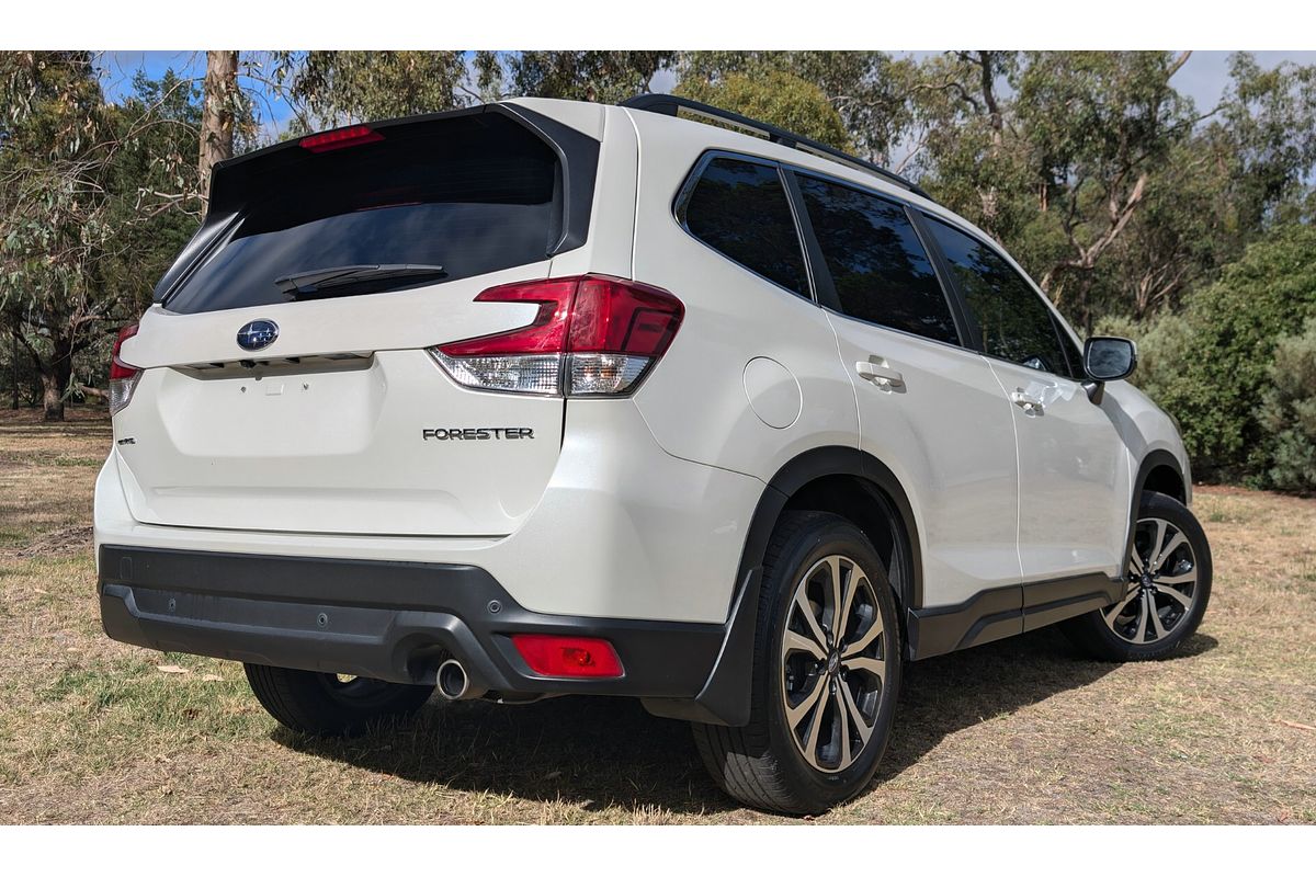 2021 Subaru Forester 2.5i Premium S5