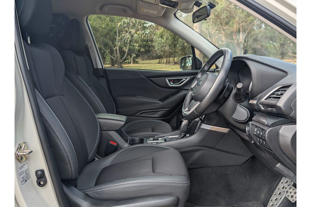 2021 Subaru Forester 2.5i Premium S5