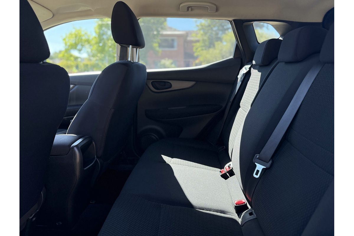 2017 Nissan QASHQAI ST J11
