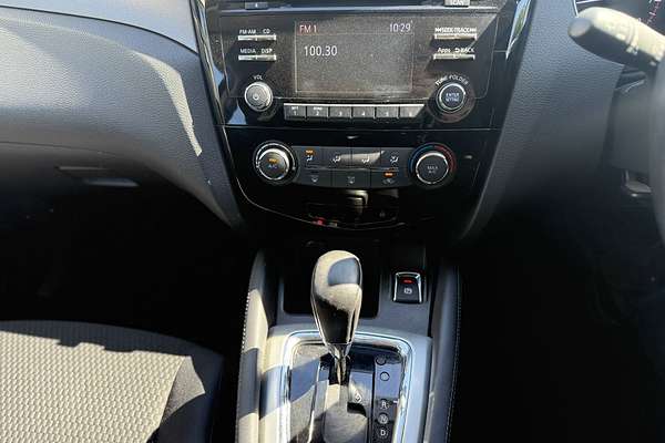 2017 Nissan QASHQAI ST J11