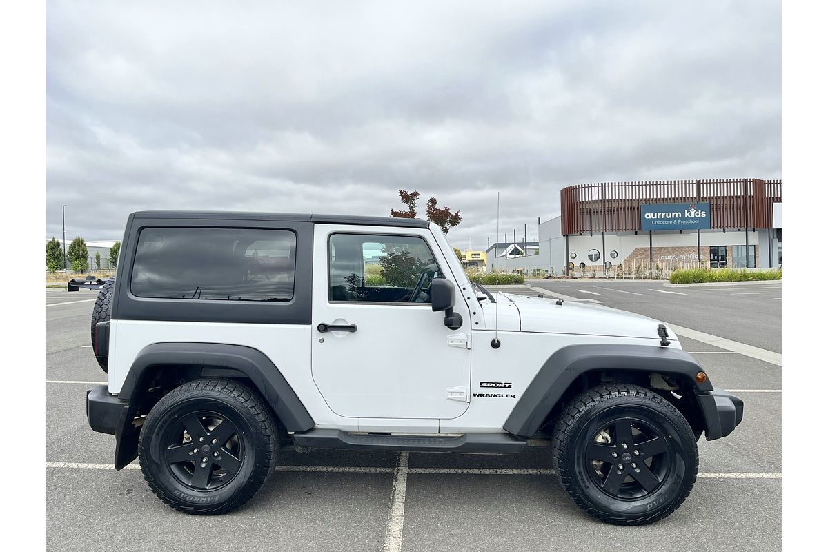2012 Jeep Wrangler Unlimited Sport JK