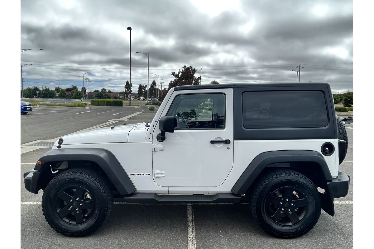 2012 Jeep Wrangler Unlimited Sport JK