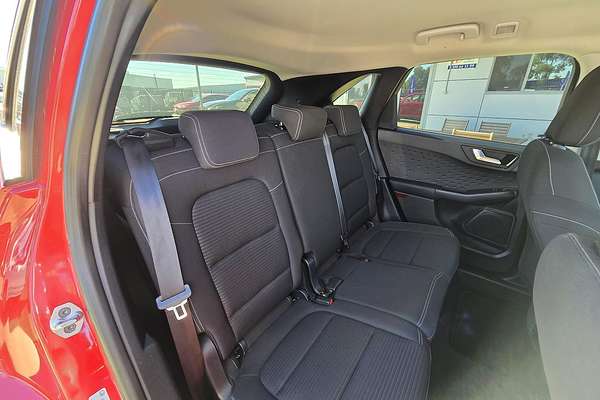 2020 Ford Escape ZH