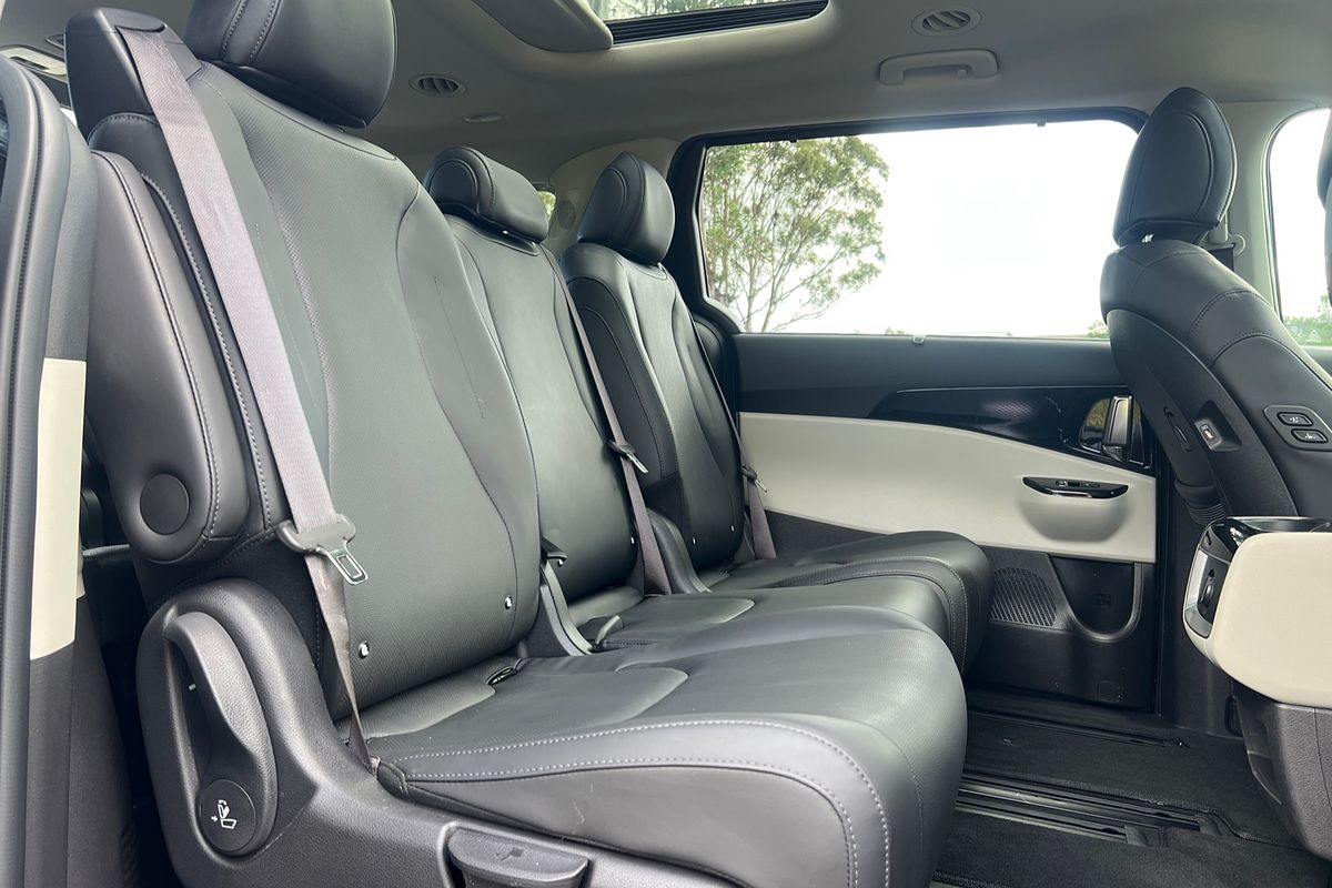 2020 Kia Carnival Platinum KA4