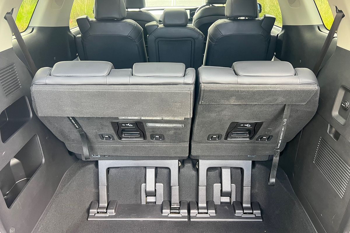 2020 Kia Carnival Platinum KA4