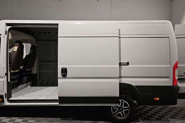 2024 Fiat Ducato Series 9