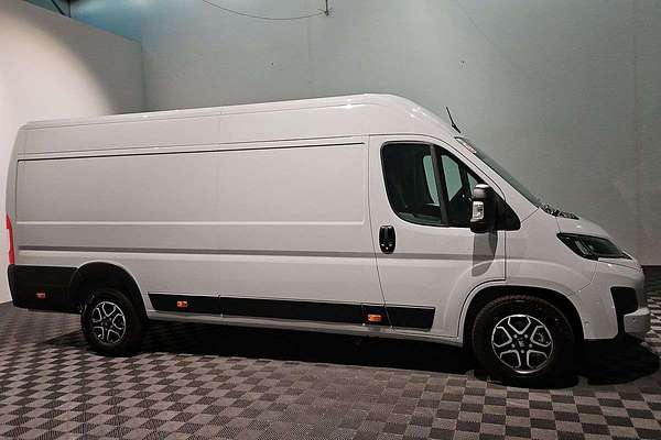 2024 Fiat Ducato Series 9
