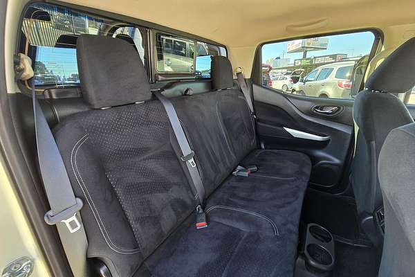 2016 Nissan Navara ST D23 4X4