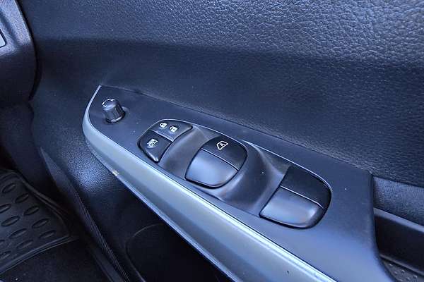 2016 Nissan Navara ST D23 4X4