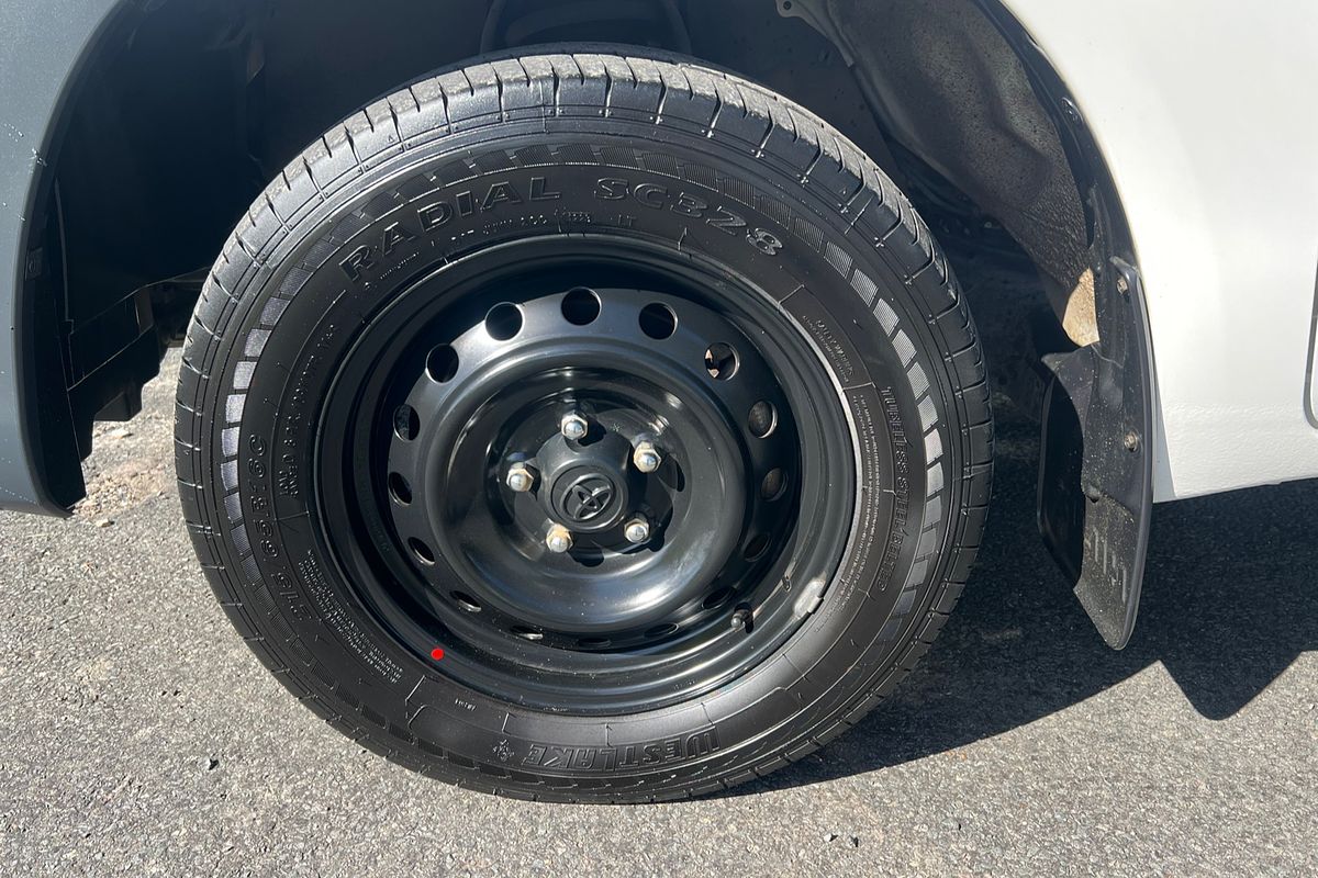2019 Toyota Hilux Workmate TGN121R Rear Wheel Drive