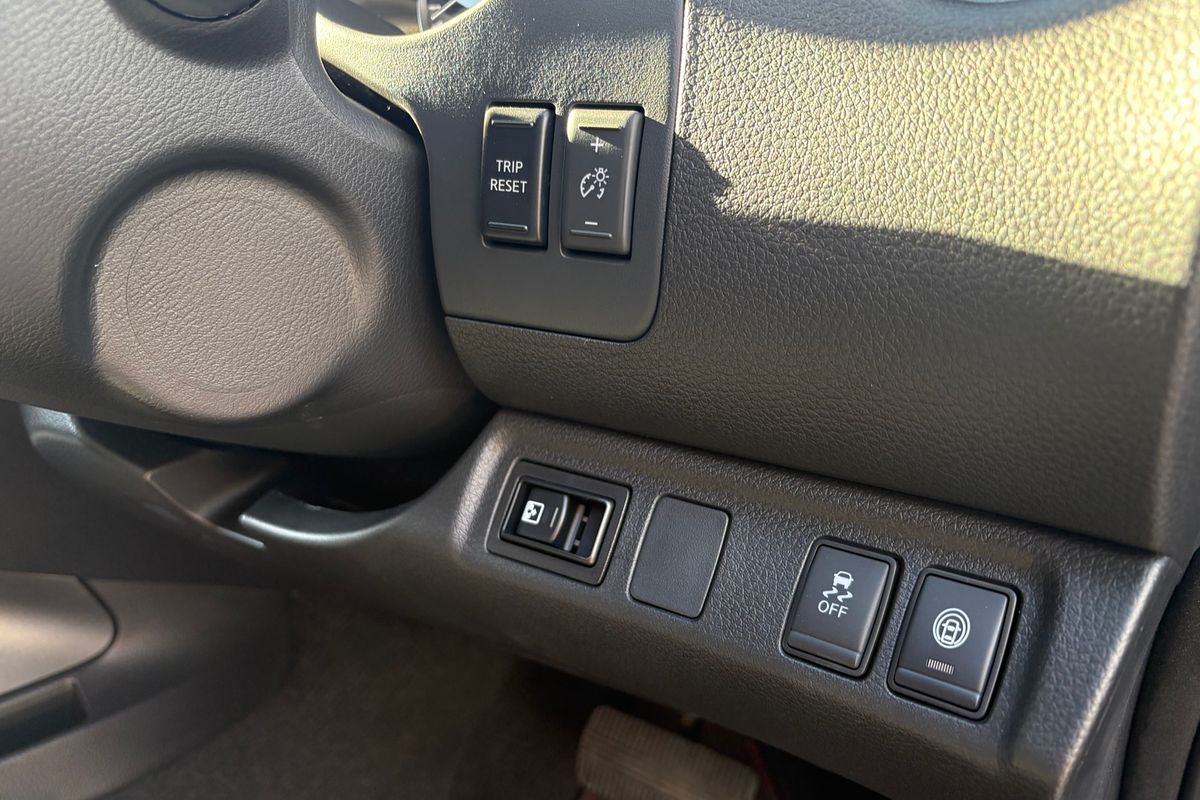 2025 Nissan Navara PRO-4X D23 4X4