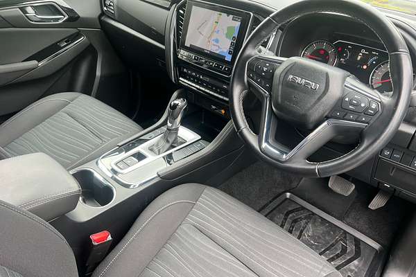 2022 Isuzu MU-X LS-U