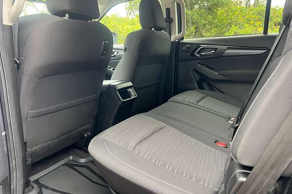 2022 Isuzu MU-X LS-U