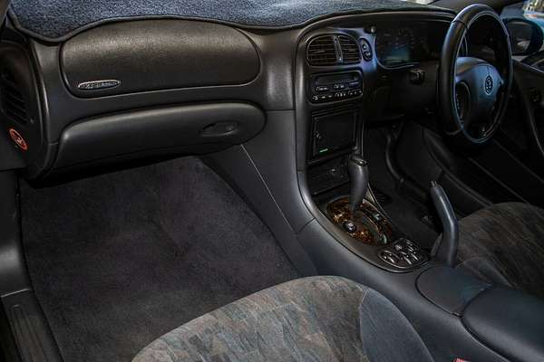 2001 Holden Berlina VX