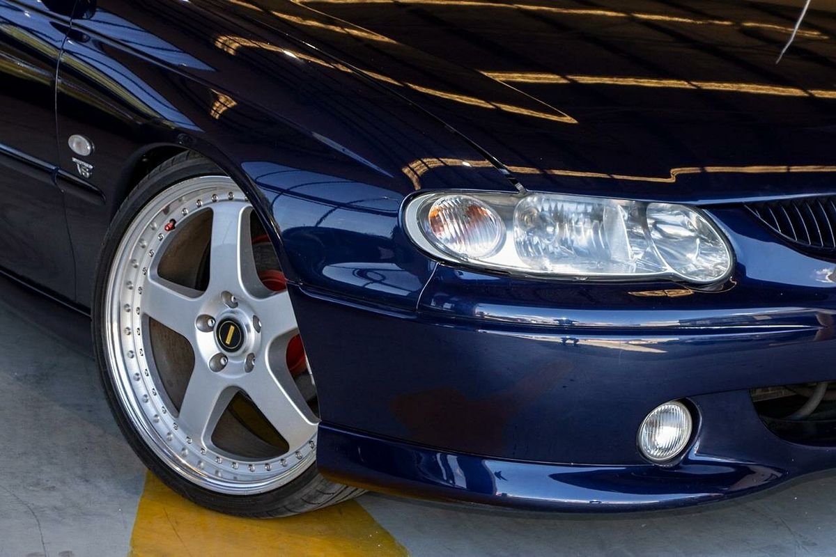 2001 Holden Berlina VX