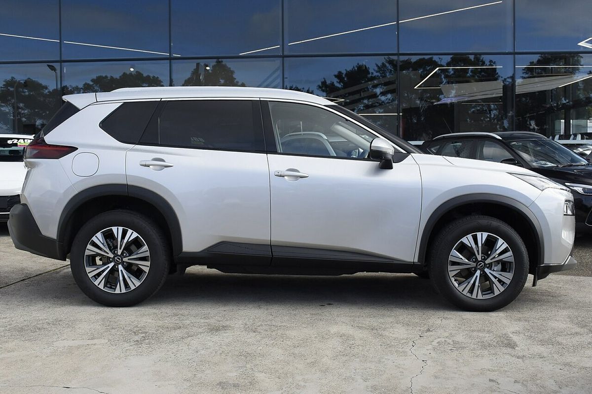 2024 Nissan X-TRAIL ST-L T33