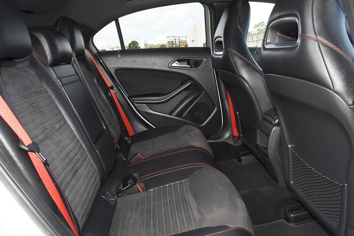 2014 Mercedes-Benz A-Class A250 Sport W176
