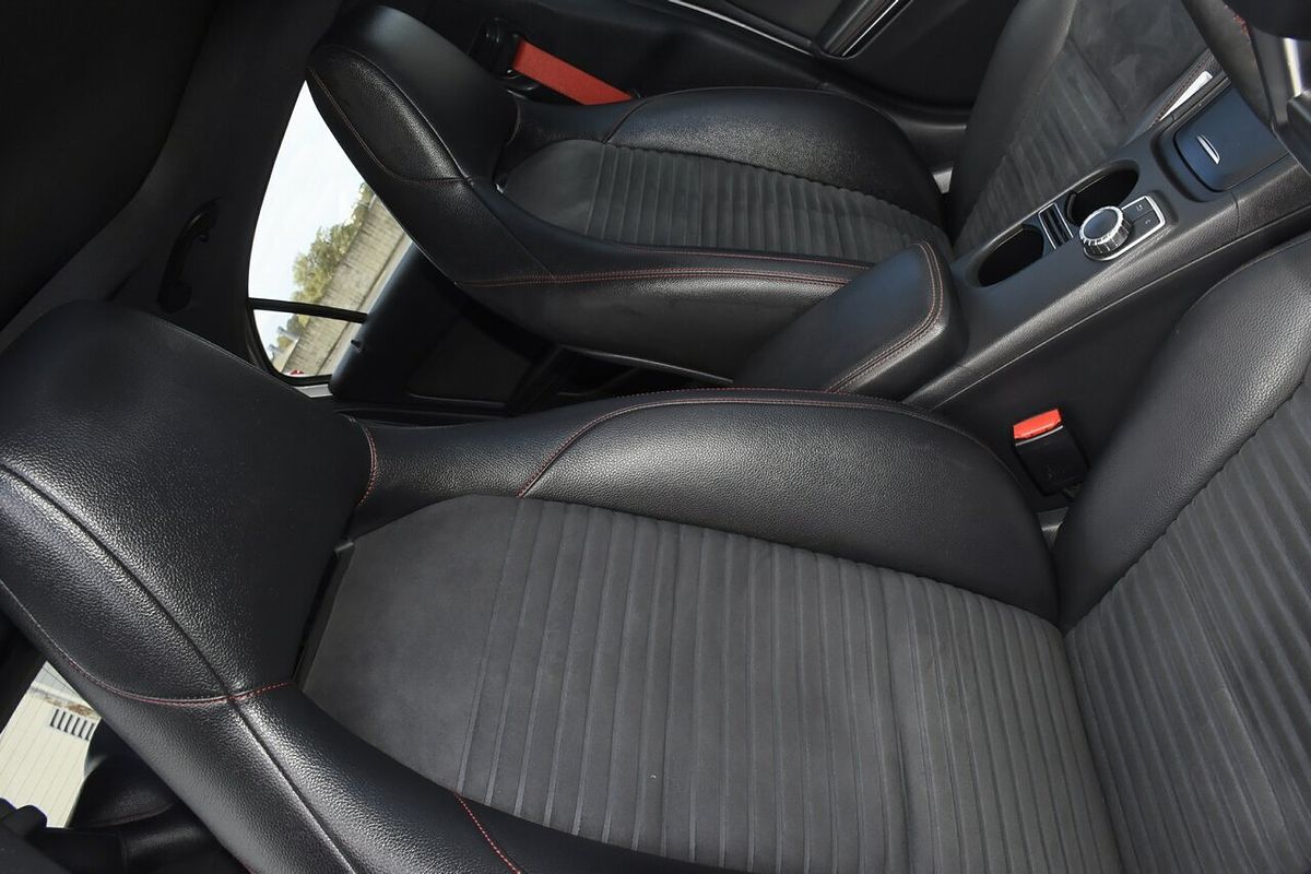 2014 Mercedes-Benz A-Class A250 Sport W176